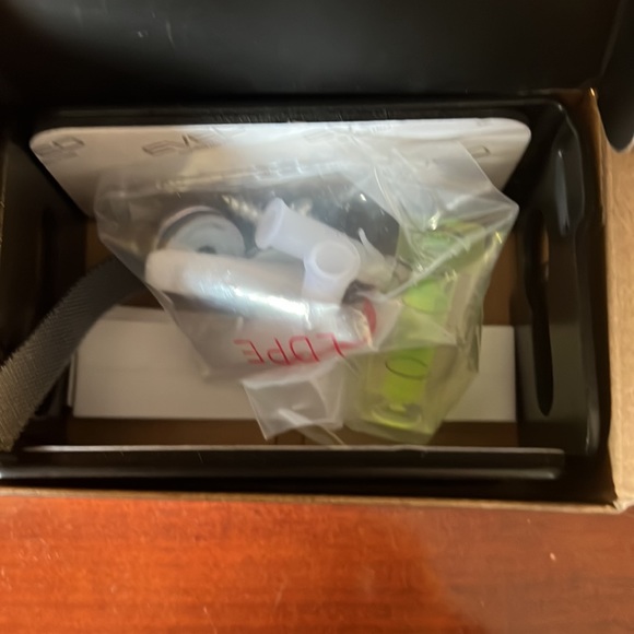 EVEO sound bar mount , with Velcro to help SB from moving. Up to 30 Lb’s - Picture 3 of 4